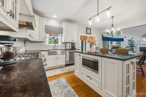 39W435 West Mallory Drive Geneva IL 60134