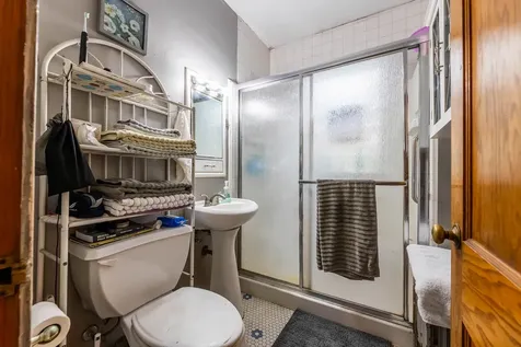 4819 South Kolin Avenue Chicago IL 60632
