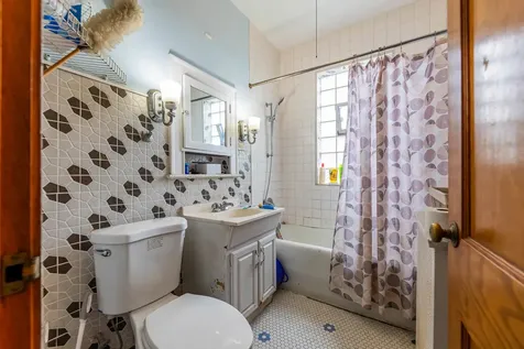 4819 South Kolin Avenue Chicago IL 60632