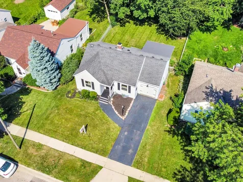 235 South Aldine Street Elgin IL 60123