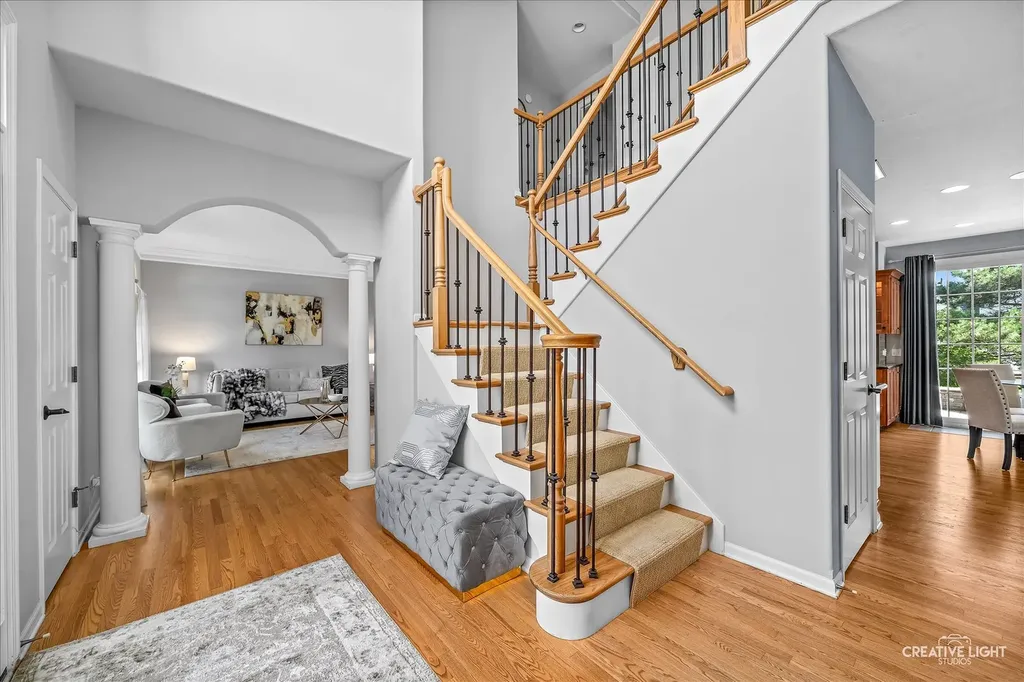 3811 Sunburst Lane Naperville IL 60564