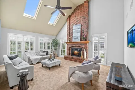 3811 Sunburst Lane Naperville IL 60564