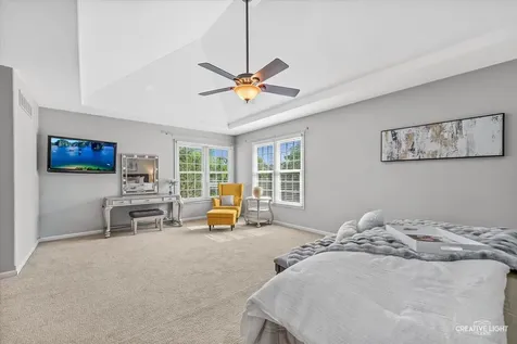 3811 Sunburst Lane Naperville IL 60564