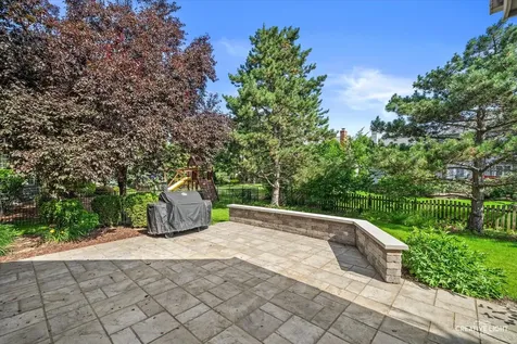 3811 Sunburst Lane Naperville IL 60564