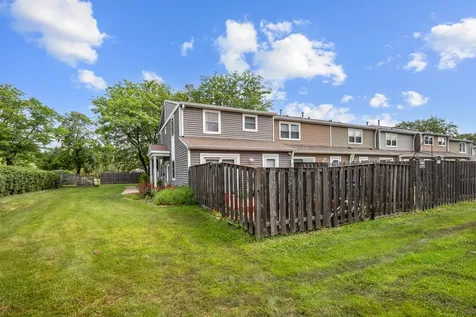 818 Dunbar Court Schaumburg IL 60194