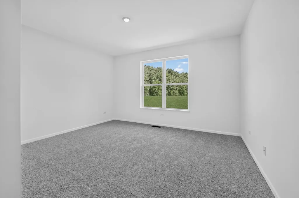 2013 Kenilworth Place Aurora IL 60506