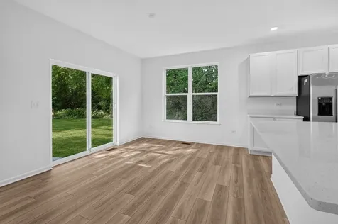 2013 Kenilworth Place Aurora IL 60506