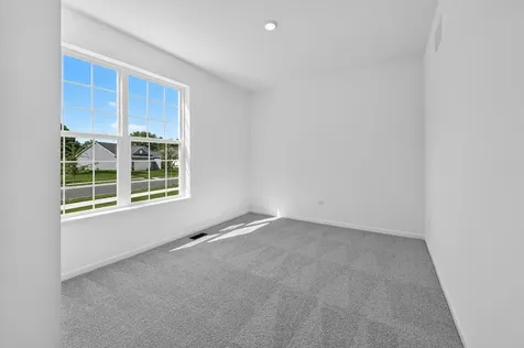 2013 Kenilworth Place Aurora IL 60506