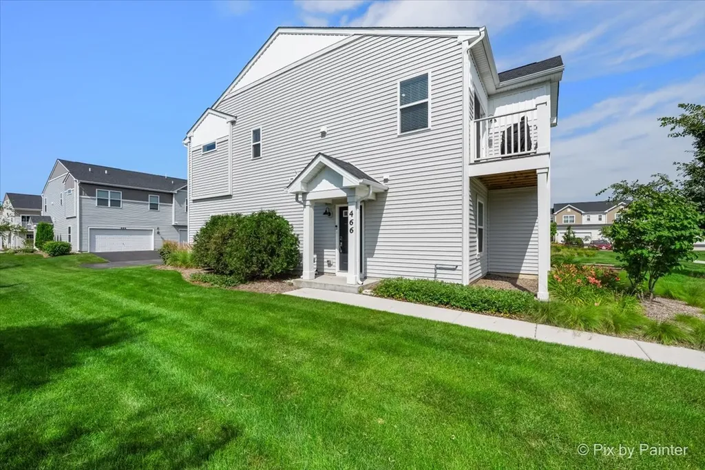 466 Comstock Road South Elgin IL 60177