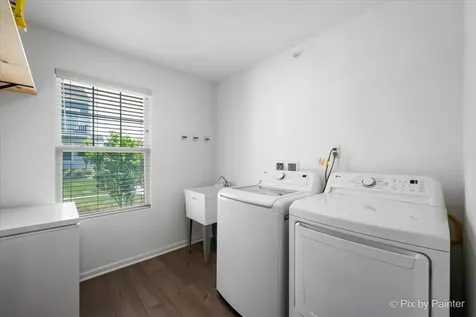 466 Comstock Road South Elgin IL 60177