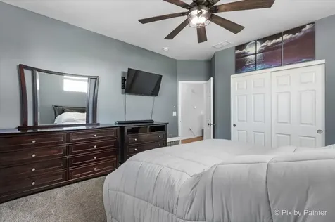 466 Comstock Road South Elgin IL 60177