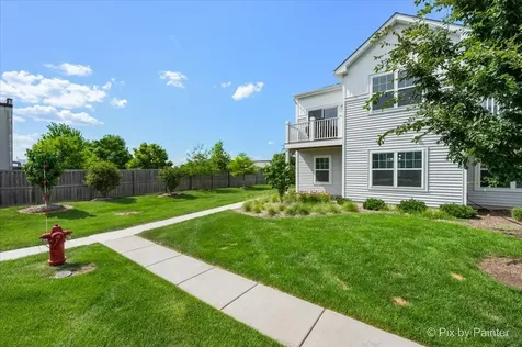 466 Comstock Road South Elgin IL 60177