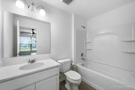 466 Comstock Road South Elgin IL 60177