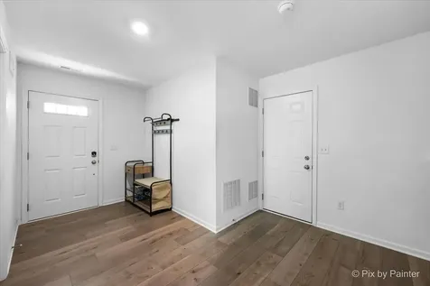 466 Comstock Road South Elgin IL 60177