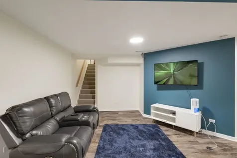 14547 Club Circle Drive Oak Forest IL 60452