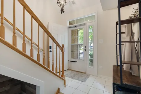 14547 Club Circle Drive Oak Forest IL 60452