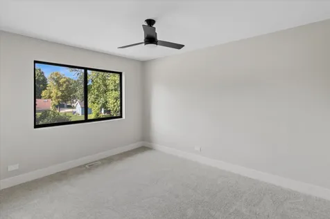 3082 Antelope Springs Road Northbrook IL 60062