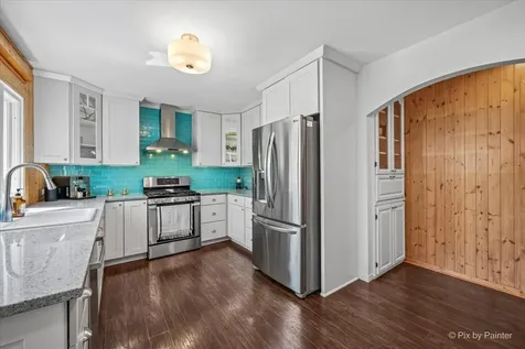 209 Eastwood Court Barrington IL 60010