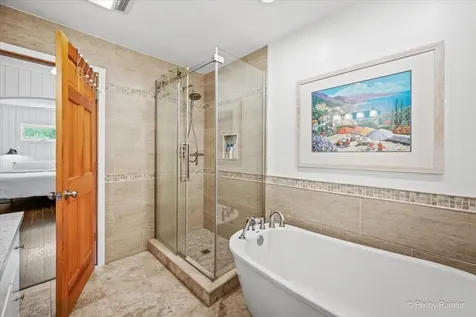 209 Eastwood Court Barrington IL 60010