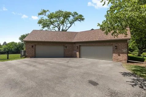 419 Caesar Drive Barrington Hills IL 60010