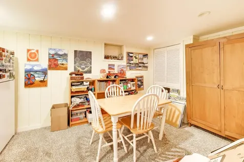 1884 Penfold Place Northbrook IL 60062