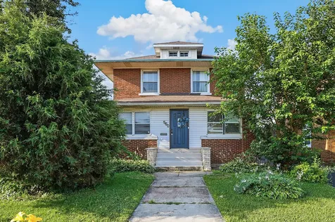 560 East Cass Street Joliet IL 60432