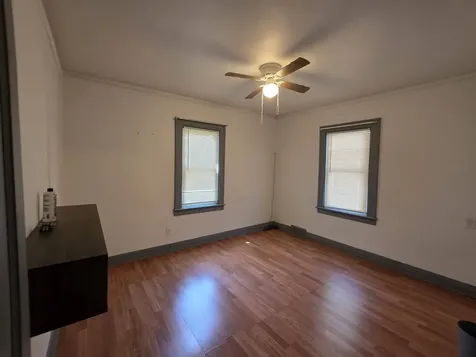 614 North Butrick Street Waukegan IL 60085