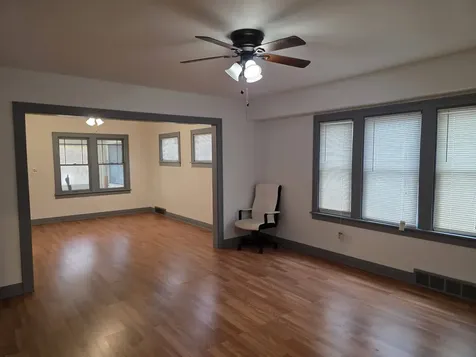614 North Butrick Street Waukegan IL 60085