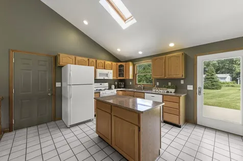 12475 Fox Road Yorkville IL 60560