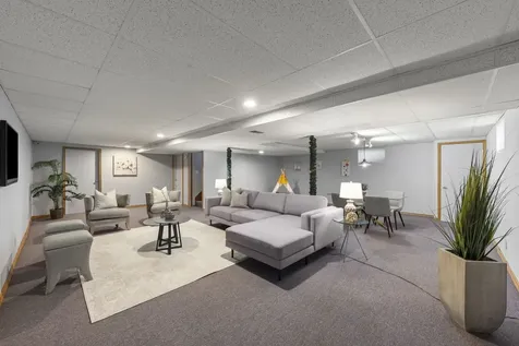 12475 Fox Road Yorkville IL 60560