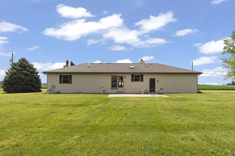 12475 Fox Road Yorkville IL 60560