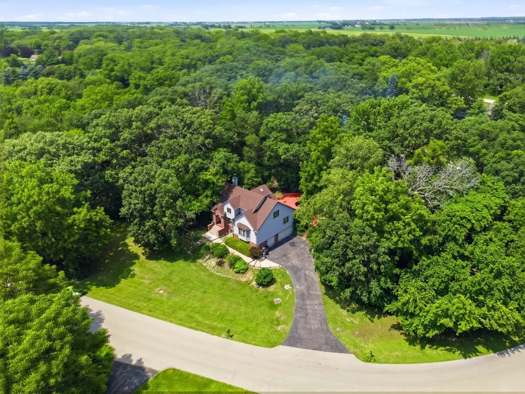138 Woodland Drive Plano IL 60545