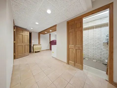 138 Woodland Drive Plano IL 60545