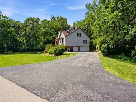 138 Woodland Drive Plano IL 60545