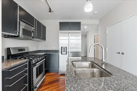 510 West Erie Street Chicago IL 60654