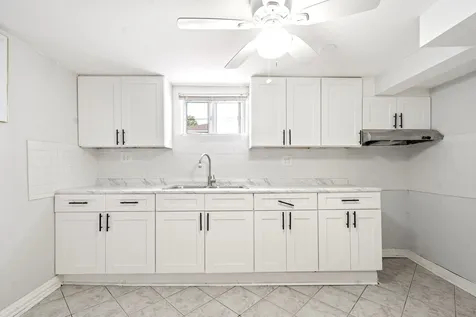 5701 South Mobile Avenue Chicago IL 60638
