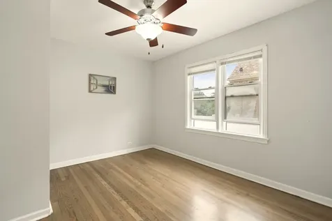 5701 South Mobile Avenue Chicago IL 60638