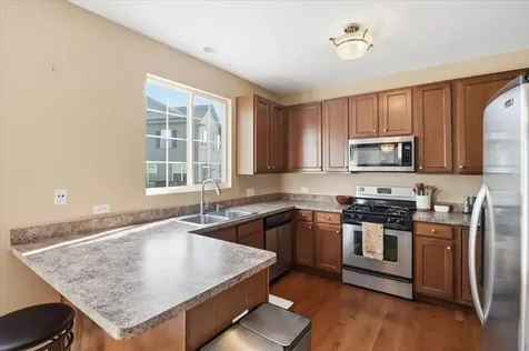 1644 Station Park Drive Grayslake IL 60030