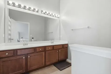 1644 Station Park Drive Grayslake IL 60030