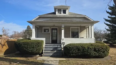 7 North State Street Glenwood IL 60425