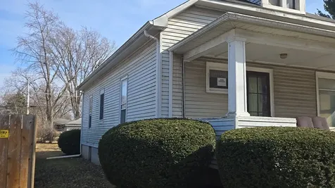 7 North State Street Glenwood IL 60425
