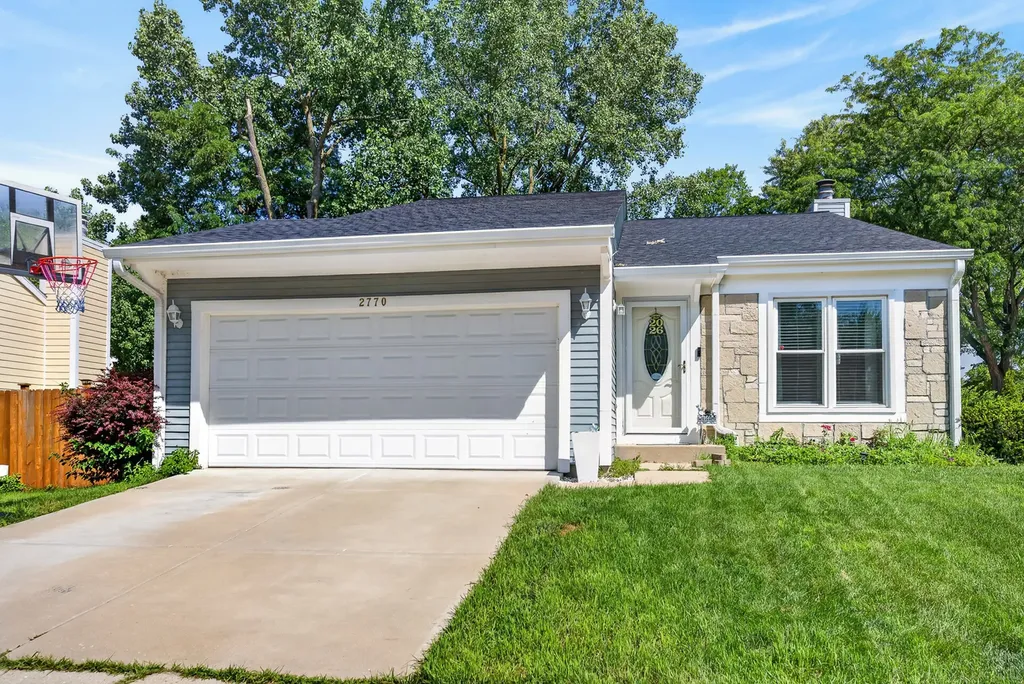 2770 Stoneybrook Lane Aurora IL 60502