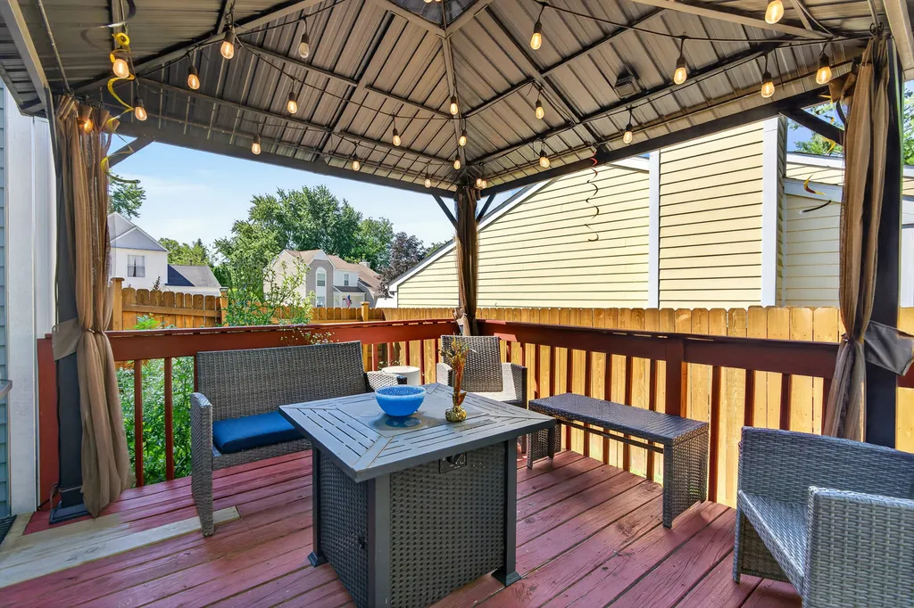 2770 Stoneybrook Lane Aurora IL 60502