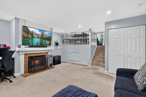 2770 Stoneybrook Lane Aurora IL 60502