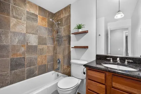 868 Bristol Drive Barrington IL 60010