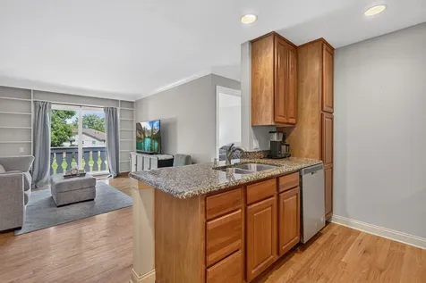 868 Bristol Drive Barrington IL 60010