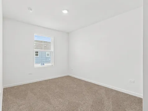 2255 Riesling Road Oswego IL 60543