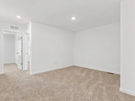2255 Riesling Road Oswego IL 60543