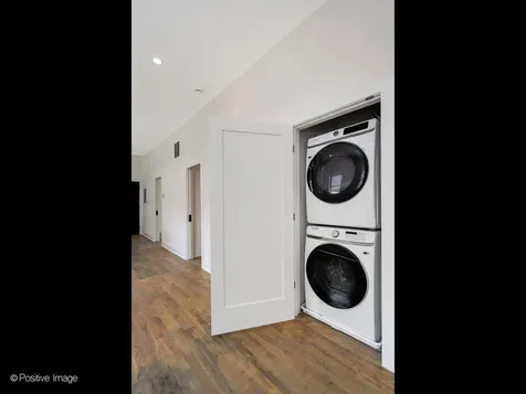 846 North Ashland Avenue Chicago IL 60622