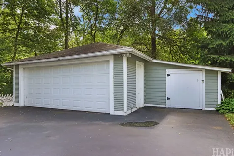 40431 North Fairview Street Antioch IL 60002